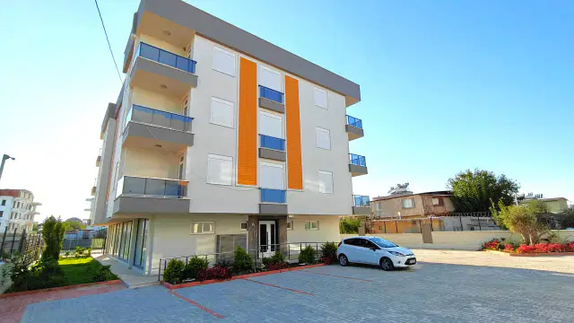 Kepez Baraj Mh. Site İçi Ara Kat Kiralık Sıfır 3+1 Daire
