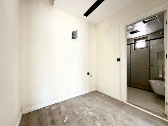 ALTINTAŞ 40LIK CAD ÜZERİNDE FIRSAT 2+1 VİLLA — görsel 17