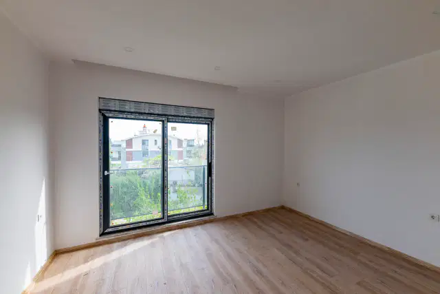 Ermenek'te Şık İskanlı Geniş Sıfır 3+1 Dubleks Daire — görsel 13