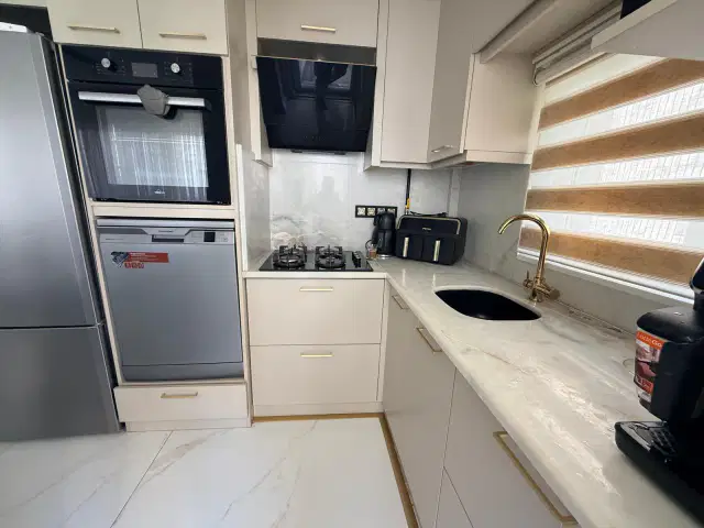 GÜZELOBA'DA DOĞAL GAZLI/HAVUZLU SİTE İÇİ 3+1 DUBLEKS DAİRE — görsel 9