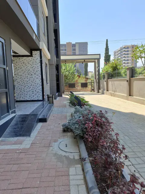 Altıntaş Ayyıldız sitesinde havuz cephesi boş kiralık daire 2+1 kiralık — görsel 6
