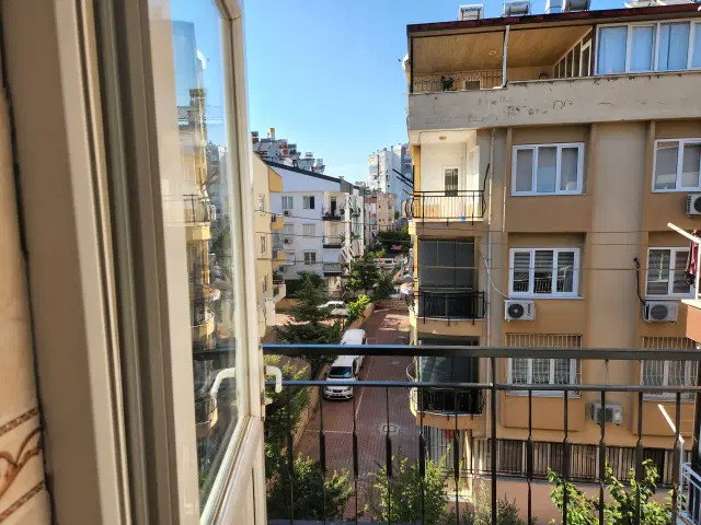 DUTLUBAHÇE 'DE ÇOK GENİŞ 300 M2 DUBLEX DAİRE — görsel 2