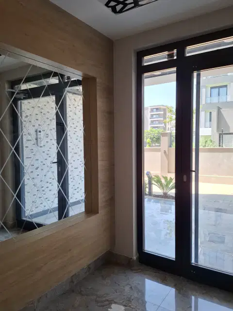 Altıntaş Ayyıldız sitesinde havuz cephesi boş kiralık daire 2+1 kiralık — görsel 10