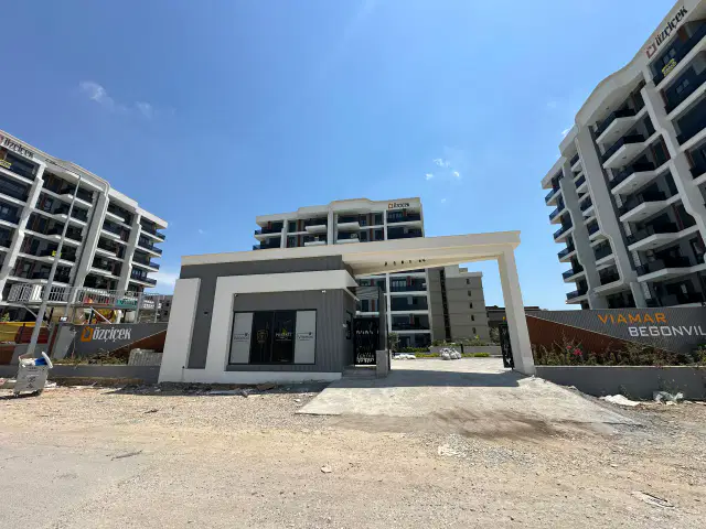 ALTINTAŞ ÖZELLİKLİ SİTEDE SATILIK 1+1 BAHÇE KULLANIMLI DAİRE — görsel 3