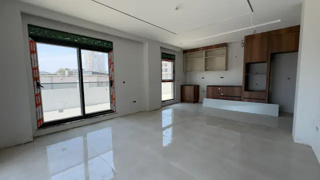 Güzelyurt’ta Müstakil Bahçe Kullanımlı ve Yerden Isıtmalı 2+1 Rezidans Dairesi — görsel 9