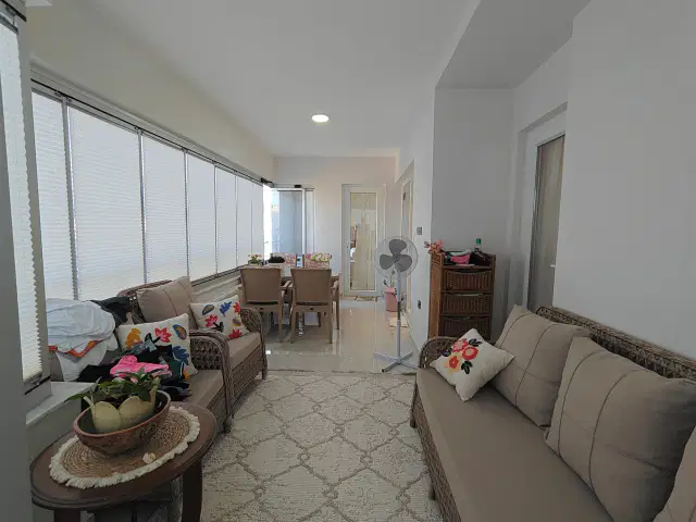 ÖN BALKON G-D