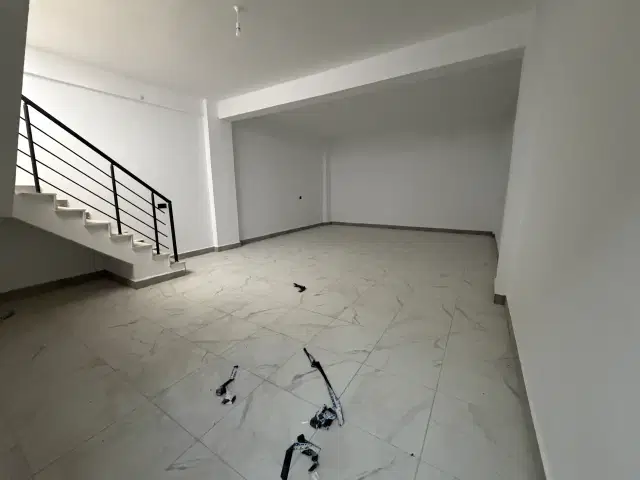 ALTINTAŞ’TA ANA CADDE ÜZERİ YAN YANA 3 DÜKKAN KURUMSALA KİRALIK — görsel 5