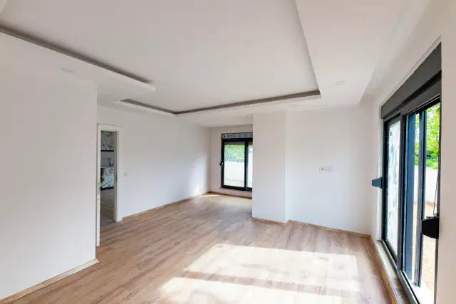 ERMENEK'TE BAHÇE KULLANIMLI İSKANLI SIFIR 2+1 DAİRE — görsel 7
