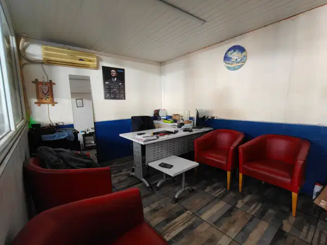 Akdeniz Sanayi Sitesinde 75.Yıl Cad. üzeri Satılık 250 m2 Dükkân — görsel 8