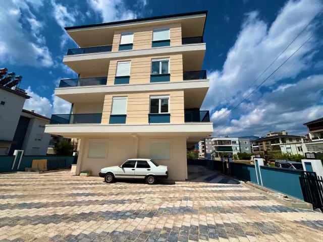 Döşemealtı Yeniköy’de Merkezi Lokasyonda Satılık 2+1 Daireler — görsel 5