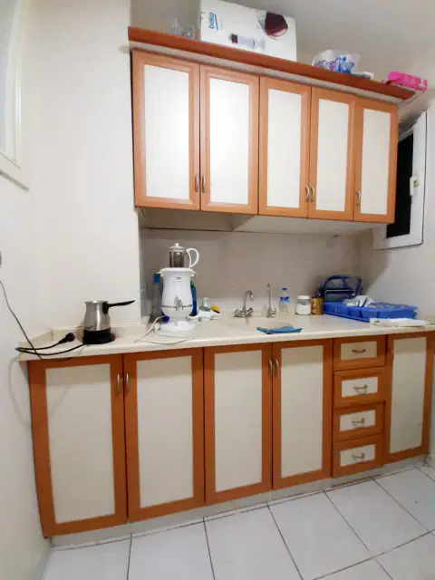 İş merkezinde full eşyalı ofis — görsel 3