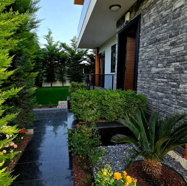 Döşemealtı'nın Kalbinde, Doğayla İç İçe Satılık Ultra Lüks Müstakil Villa — görsel 3