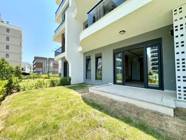 ALTINTAŞ ÖZELLİKLİ SİTEDE SATILIK 1+1 BAHÇE KULLANIMLI DAİRE — görsel 16