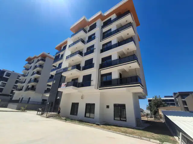 ALTINTAŞ HAVUZLU SİTEDE SATILIK 2+1 — görsel 18
