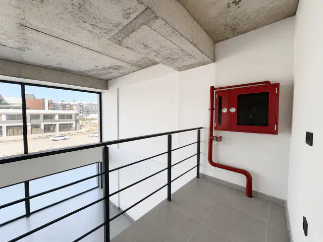 ALTINTAŞ 40LIK ANA CAD ÜZERİ SATILIK DÜKKAN — görsel 6