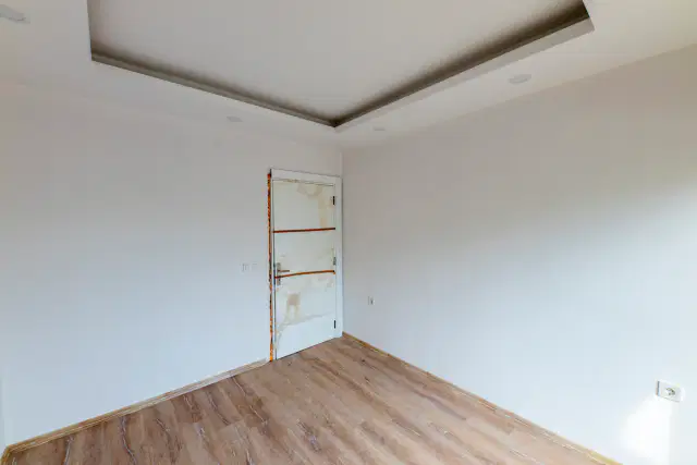 ERMENEK'TE BAHÇE KULLANIMLI İSKANLI GENİŞ 1+1 DAİRE — görsel 6