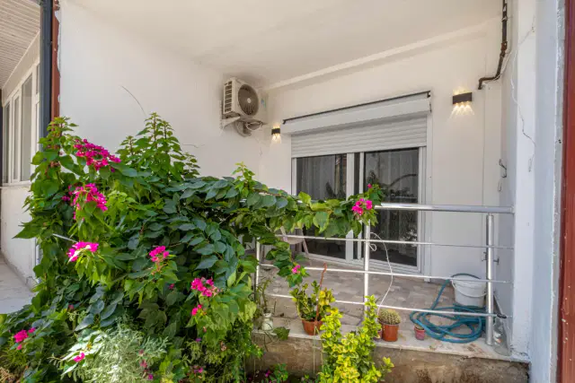 Kemerağzı Begonvil Sitesinde Tripleks Müstakil Ev — görsel 10