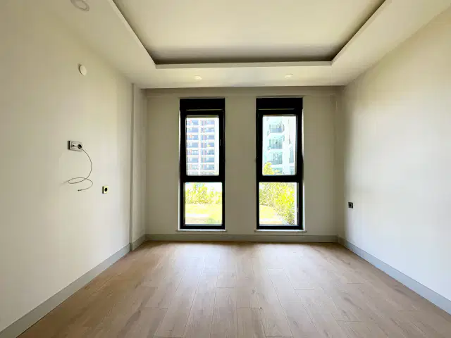 ALTINTAŞ ÖZELLİKLİ SİTEDE SATILIK 1+1 BAHÇE KULLANIMLI DAİRE — görsel 13