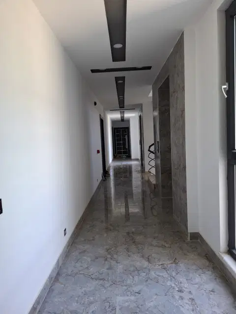 Altıntaş Ayyıldız sitesinde havuz cephesi boş kiralık daire 2+1 kiralık — görsel 34