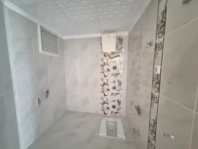 DENİZE SIFIR KONUMDA SİTE İÇİ FULL MANZARA 3+1 — görsel 16