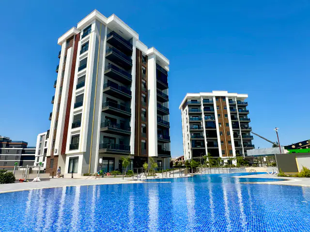 ALTINTAŞ ÖZELLİKLİ SİTE'DE BAHÇE KULLANIMLI 3+1 DAİRE — görsel 3