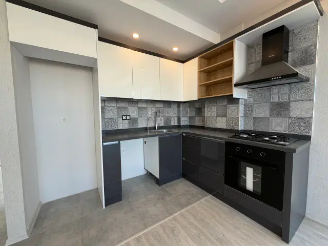 ALTINTAŞ’TA İSKANLI 2+1 | KAPALI OTOPARKLI | FIRSAT DAİRE — görsel 9