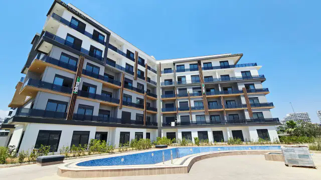 Altıntaş’ın En Prestijli Bölgesinde, 30lük yola yakin, satılık 2+1 lüks daire