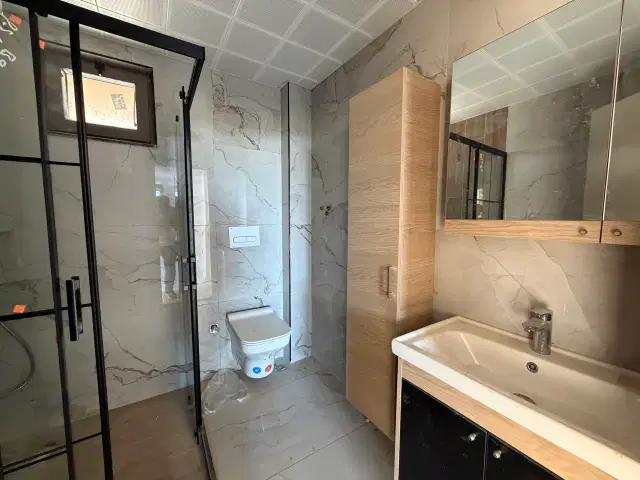 ALTINTAŞ’TA 2+1 BAHÇE KULLANIMLI | 2 BLOKLU SİTE | KAPALI OTOPARK — görsel 7