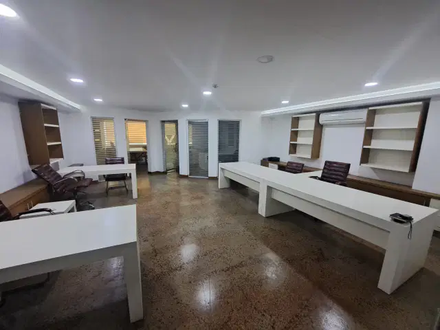 Eski Sanayi'de komple bina — görsel 25