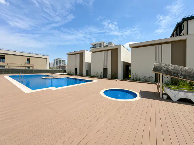 ALTINTAŞ 40LIK CAD ÜZERİNDE FIRSAT 2+1 VİLLA — görsel 2