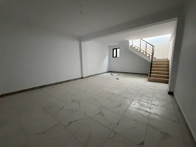 ALTINTAŞ’TA ANA CADDE ÜZERİ YAN YANA 3 DÜKKAN KURUMSALA KİRALIK — görsel 6