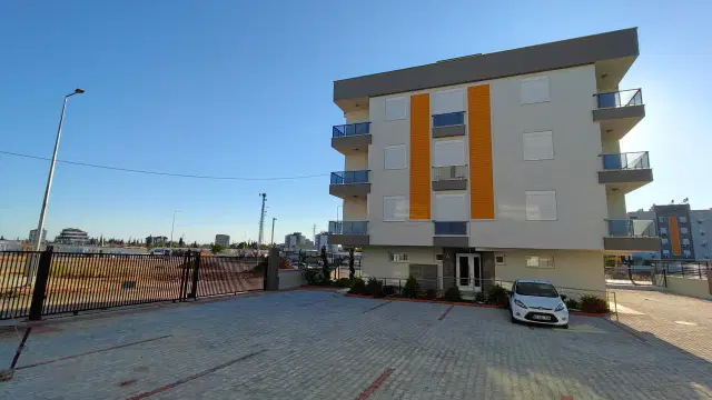 Kepez Baraj Mh. Site İçi Ara Kat Kiralık Sıfır 3+1 Daire — görsel 32