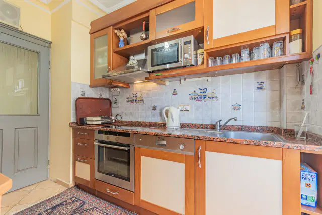 DENİZ MANZARALI, KONFORLU, MERKEZİ 3+1 ARAKAT — görsel 18