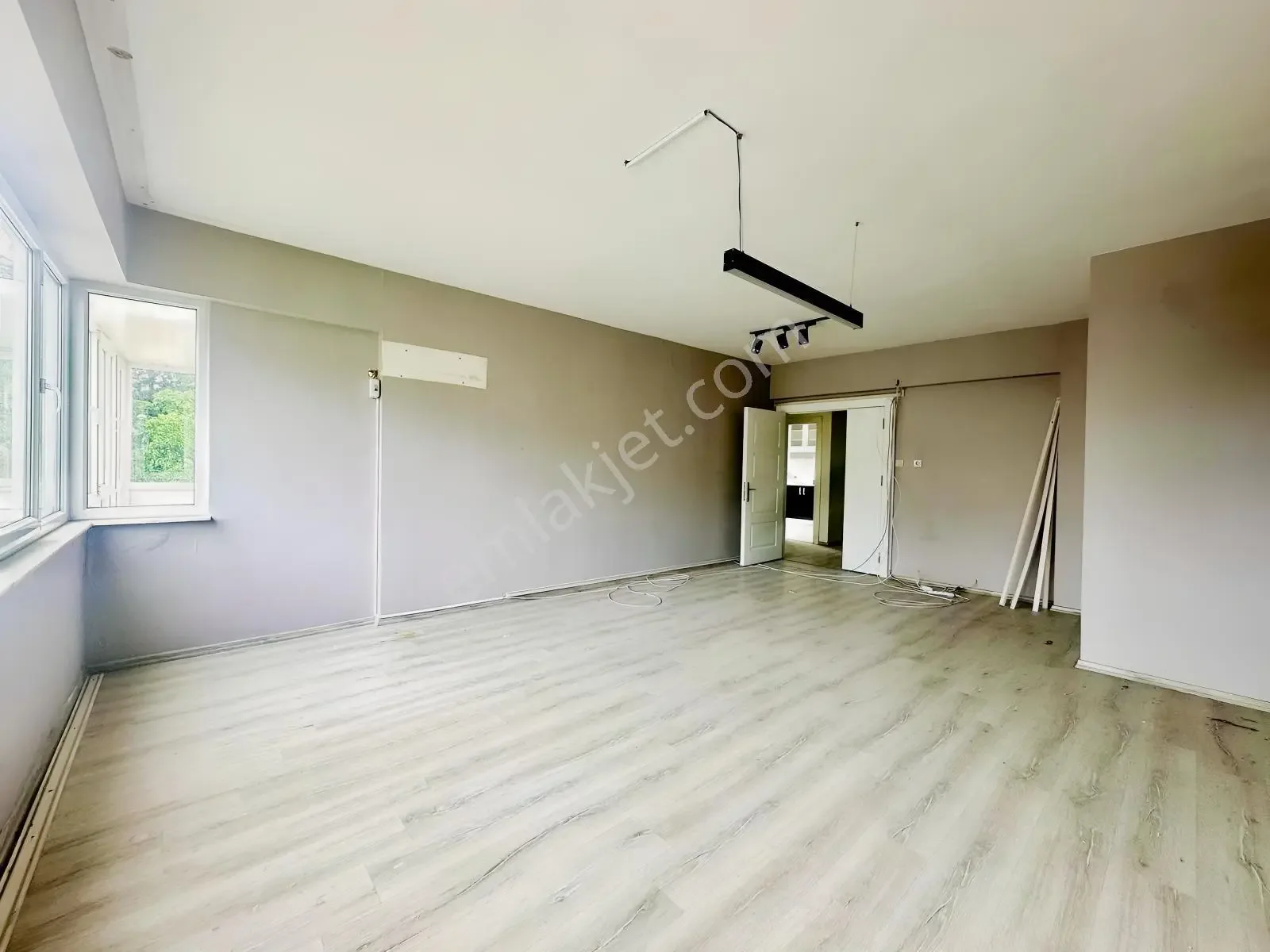 Berrin Kavcar'dan 100.yıl Caddesinde Kiralık Ofis &büro — görsel 3