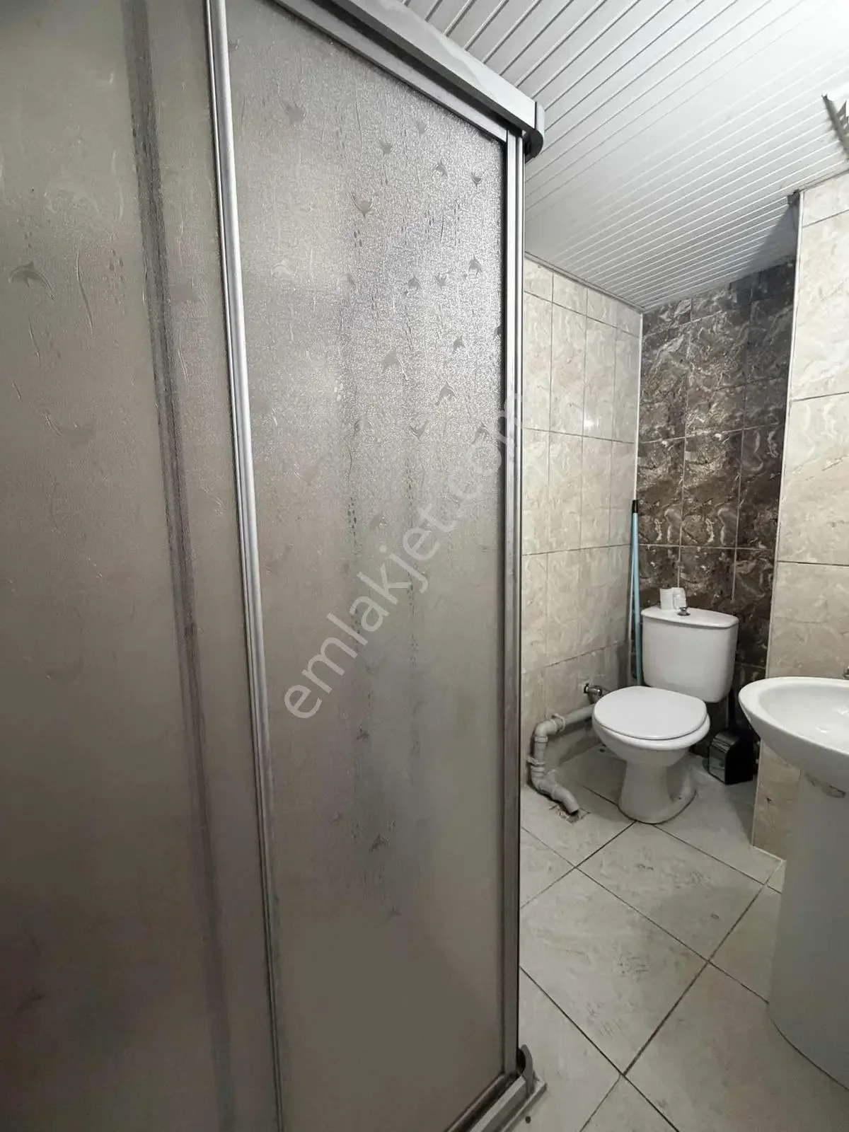 Şarampol Caddesi Kapalı Yolda İş Merkezinde 2+1 Kiralık Ofis — görsel 6