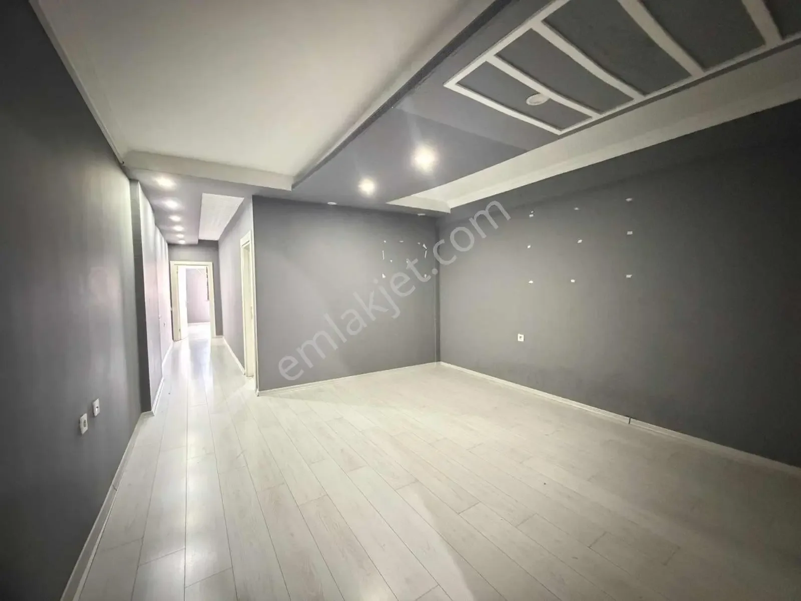 Şarampol Caddesi Kapalı Yolda İş Merkezinde 2+1 Kiralık Ofis — görsel 8