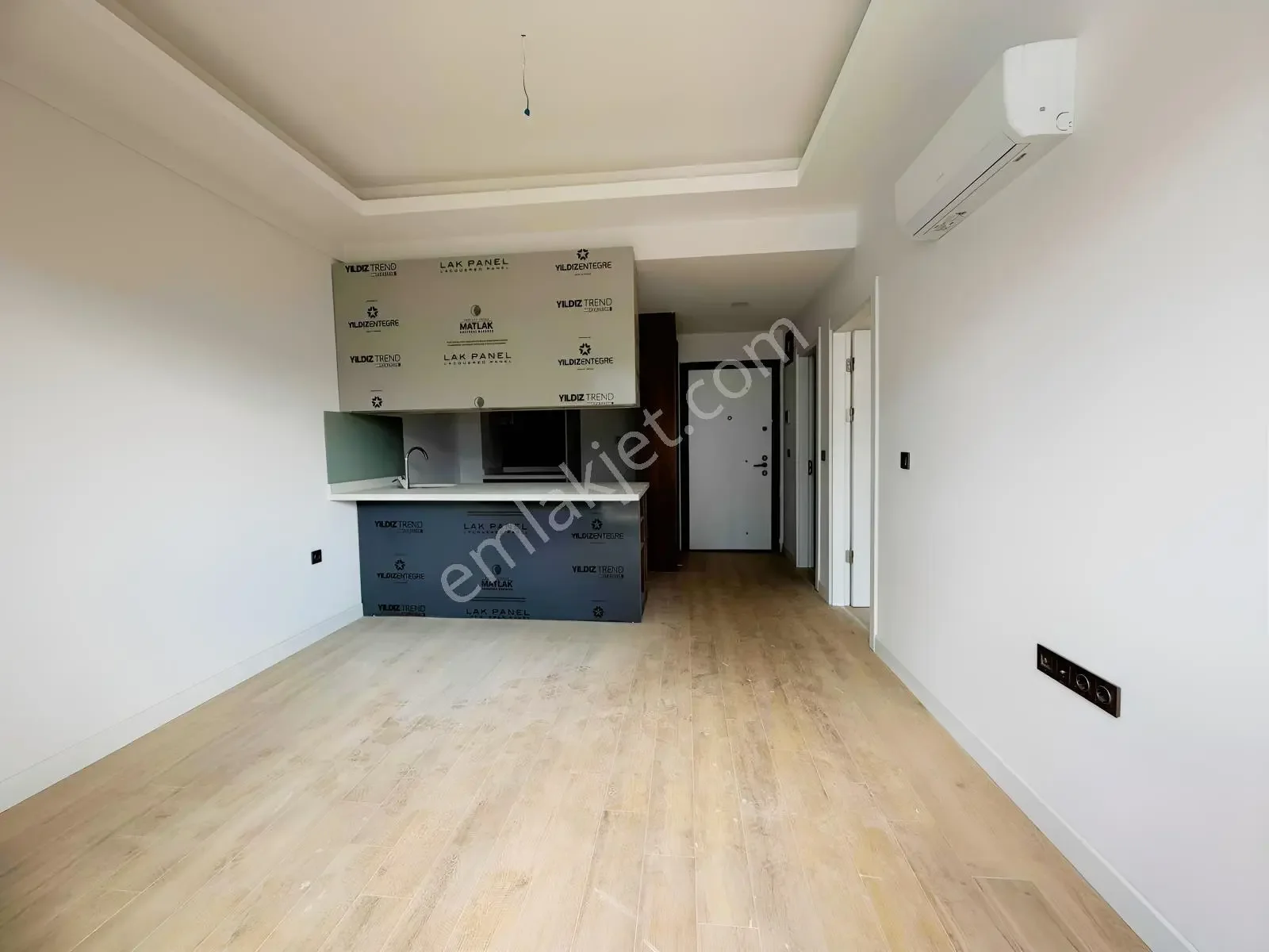 Altıntaş'ta Havuzlu Site İçinde Arakat 1+1 Kiralık Daire — görsel 10