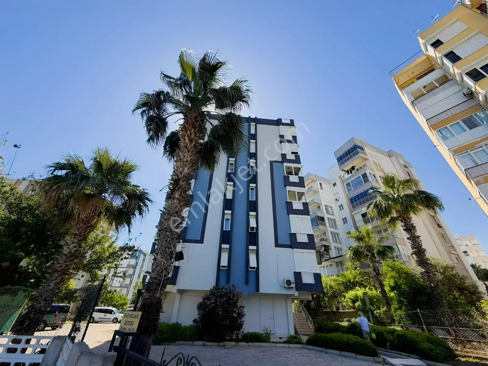 Güzeloba'da Deniz Ve Orman Manzaralı Kiralık 3 + 1 Ferah Daire — görsel 12