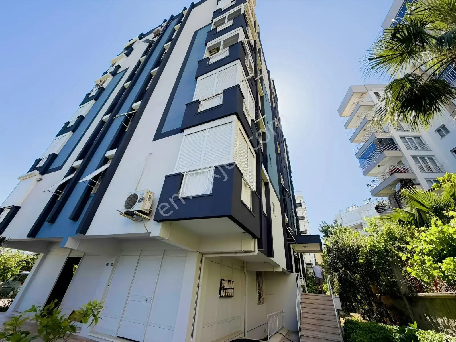 Güzeloba'da Deniz Ve Orman Manzaralı Kiralık 3 + 1 Ferah Daire — görsel 15