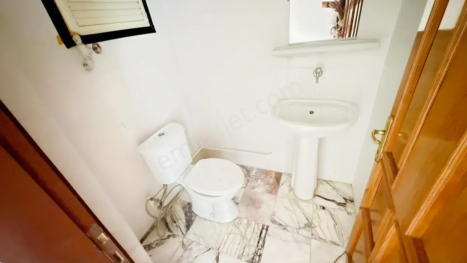 Güzeloba'da Deniz Ve Orman Manzaralı Kiralık 3 + 1 Ferah Daire — görsel 20