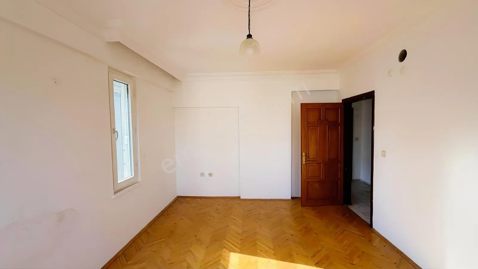 Güzeloba'da Deniz Ve Orman Manzaralı Kiralık 3 + 1 Ferah Daire — görsel 23