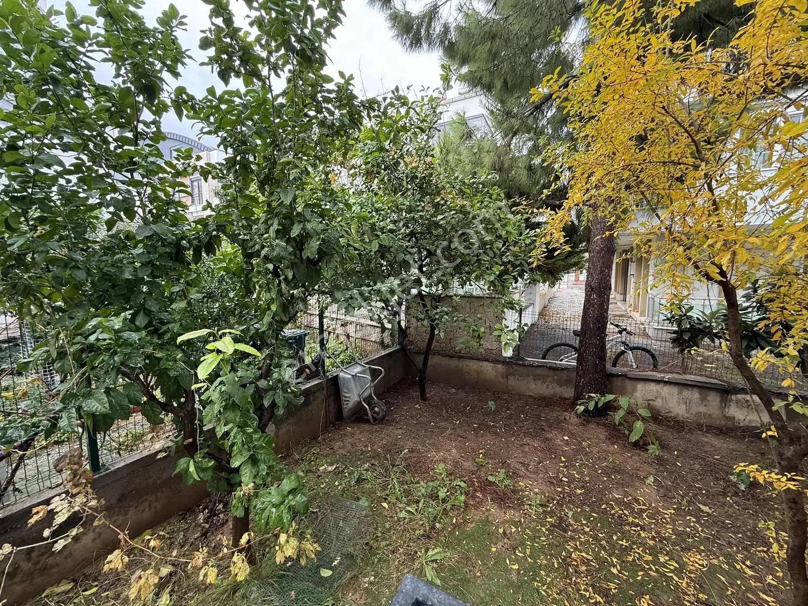 Güzeloba'da Ana Caddeye 2. Parsel Satılık Daire — görsel 15