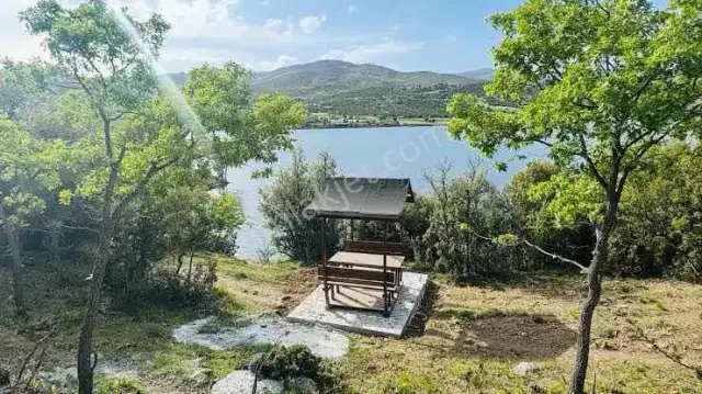 Göl Manzaralı | Yol & Elektrik Yakın | 2.963 M² Yatırımlık Tarla — görsel 10