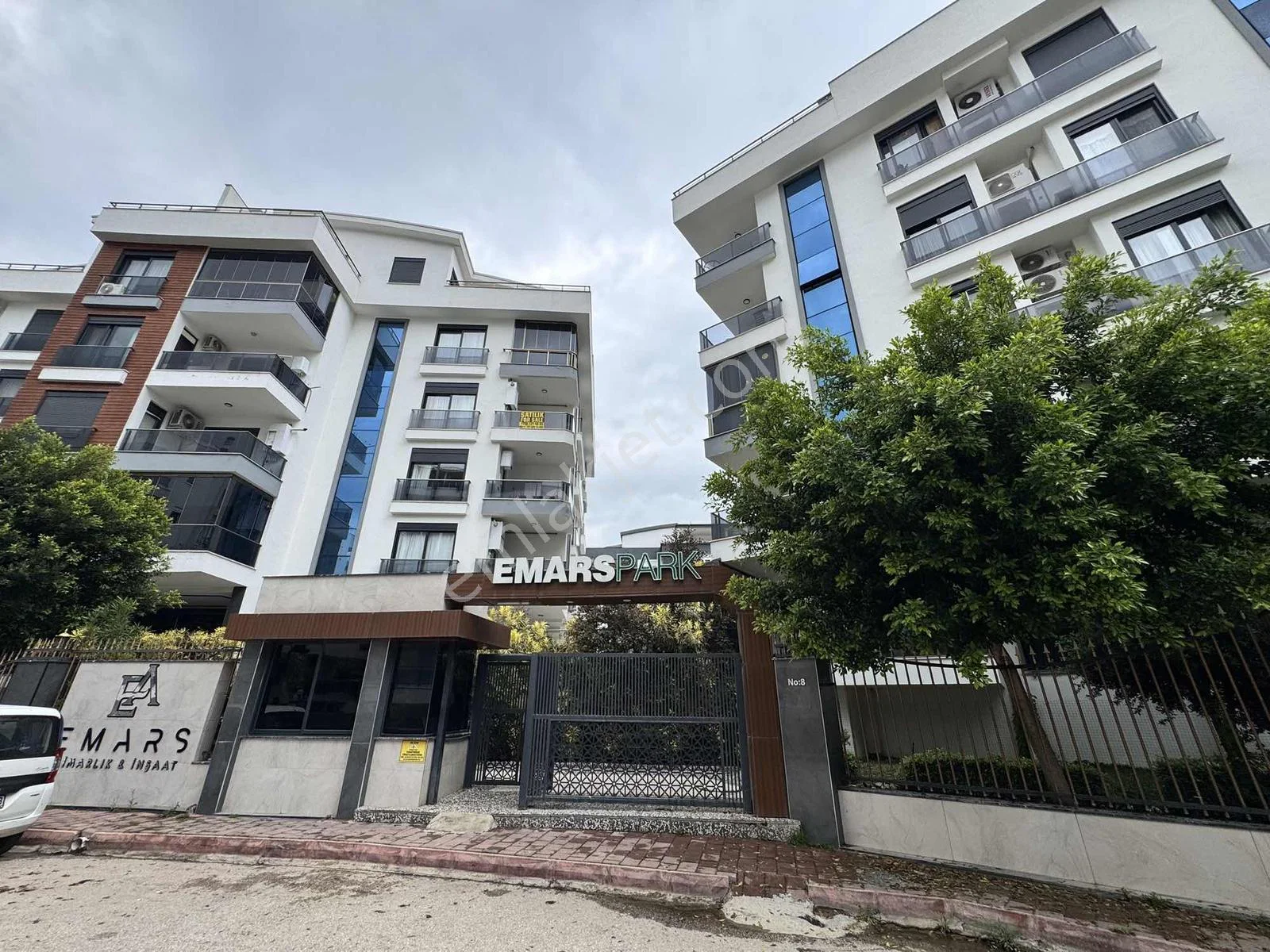 Hurma Da Denize Yakın Arakat Kapalı Otoparklı Havuzlu 2+1 — görsel 1