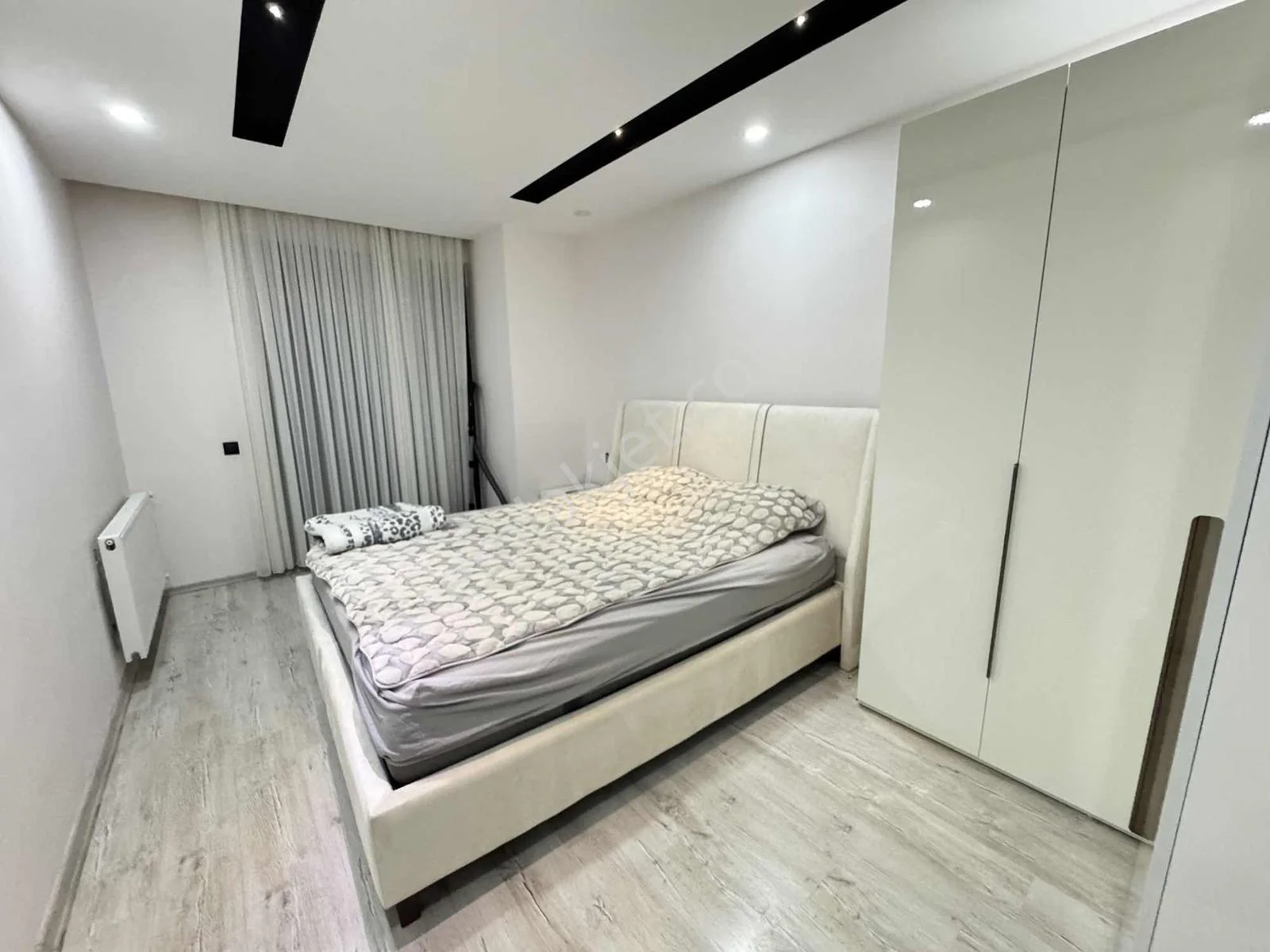 Hurma Da Denize Yakın Arakat Kapalı Otoparklı Havuzlu 2+1 — görsel 2