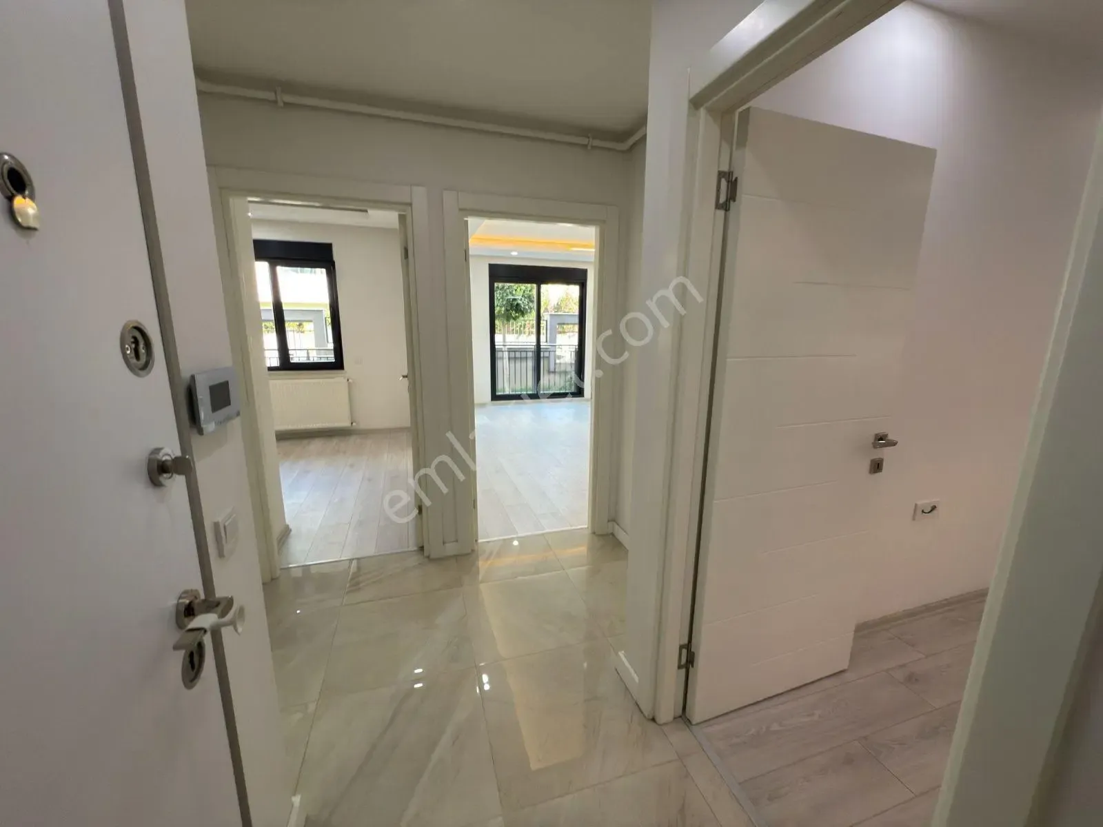 Güzeloba'da Satılık Sıfır 2+1 Daire 80 M2 — görsel 4