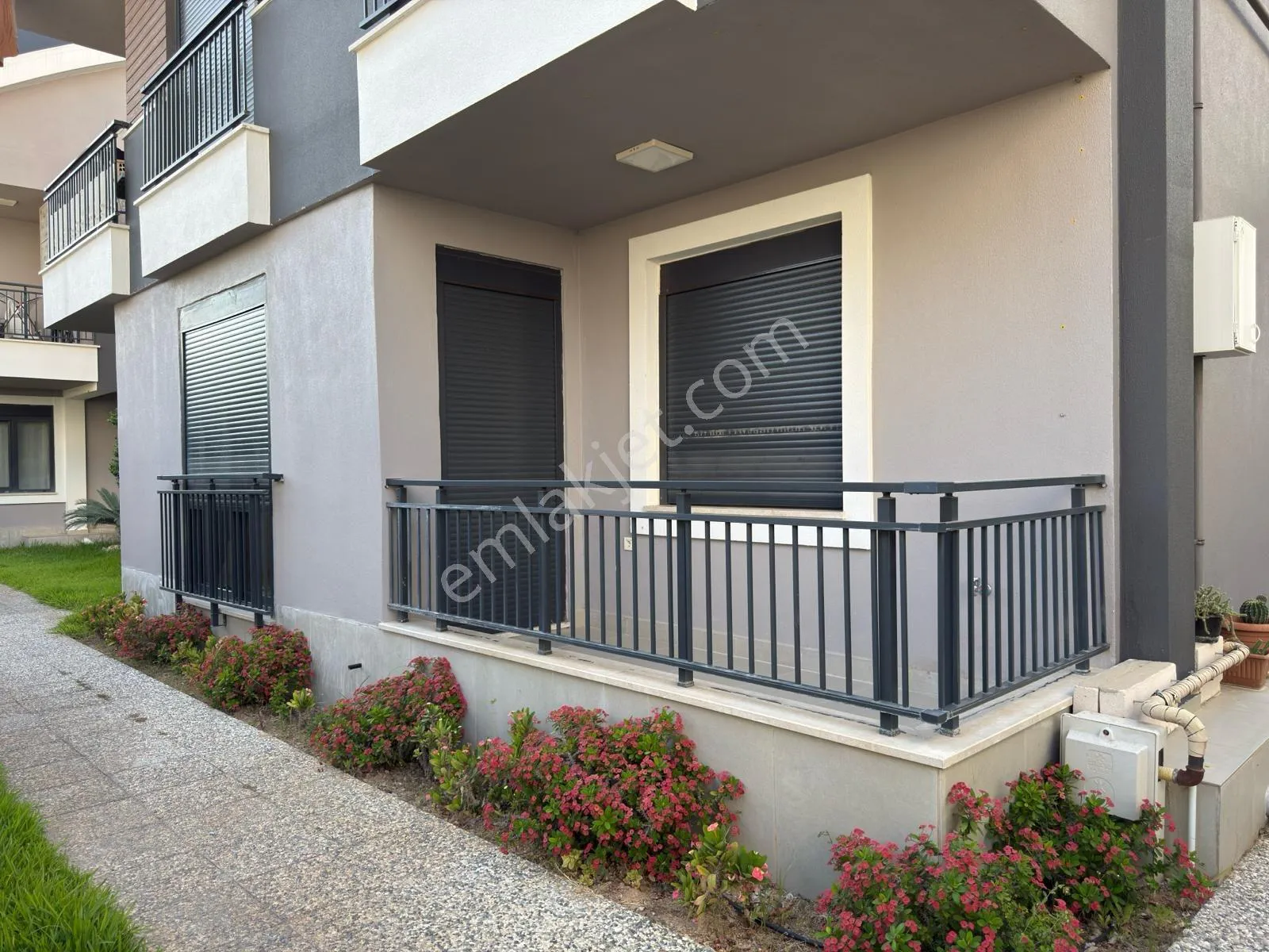 Güzeloba'da Satılık Sıfır 2+1 Daire 80 M2 — görsel 12