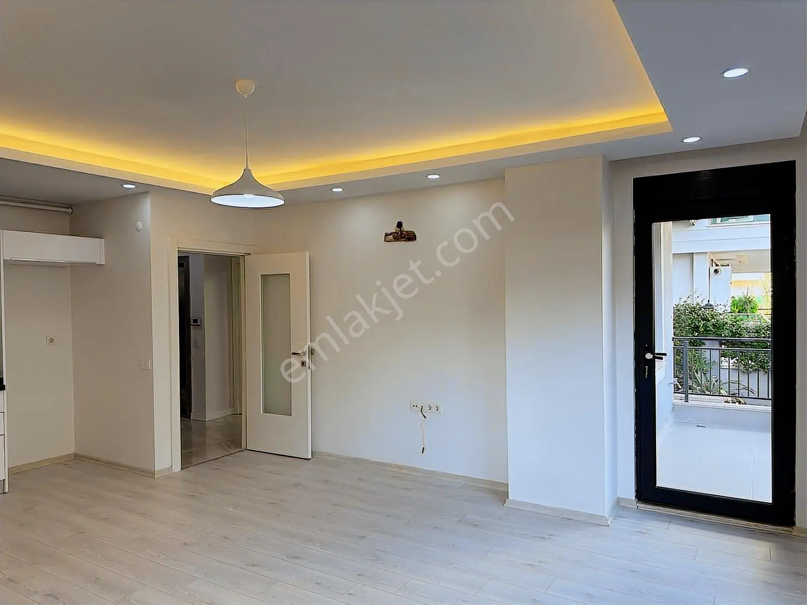 Güzeloba'da Satılık Sıfır 2+1 Daire 80 M2 — görsel 14