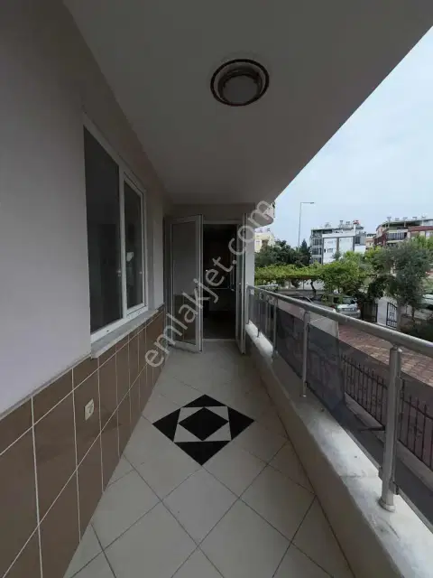 Muhteşem Lokasyon 2+1 Kiralık Daire — görsel 8