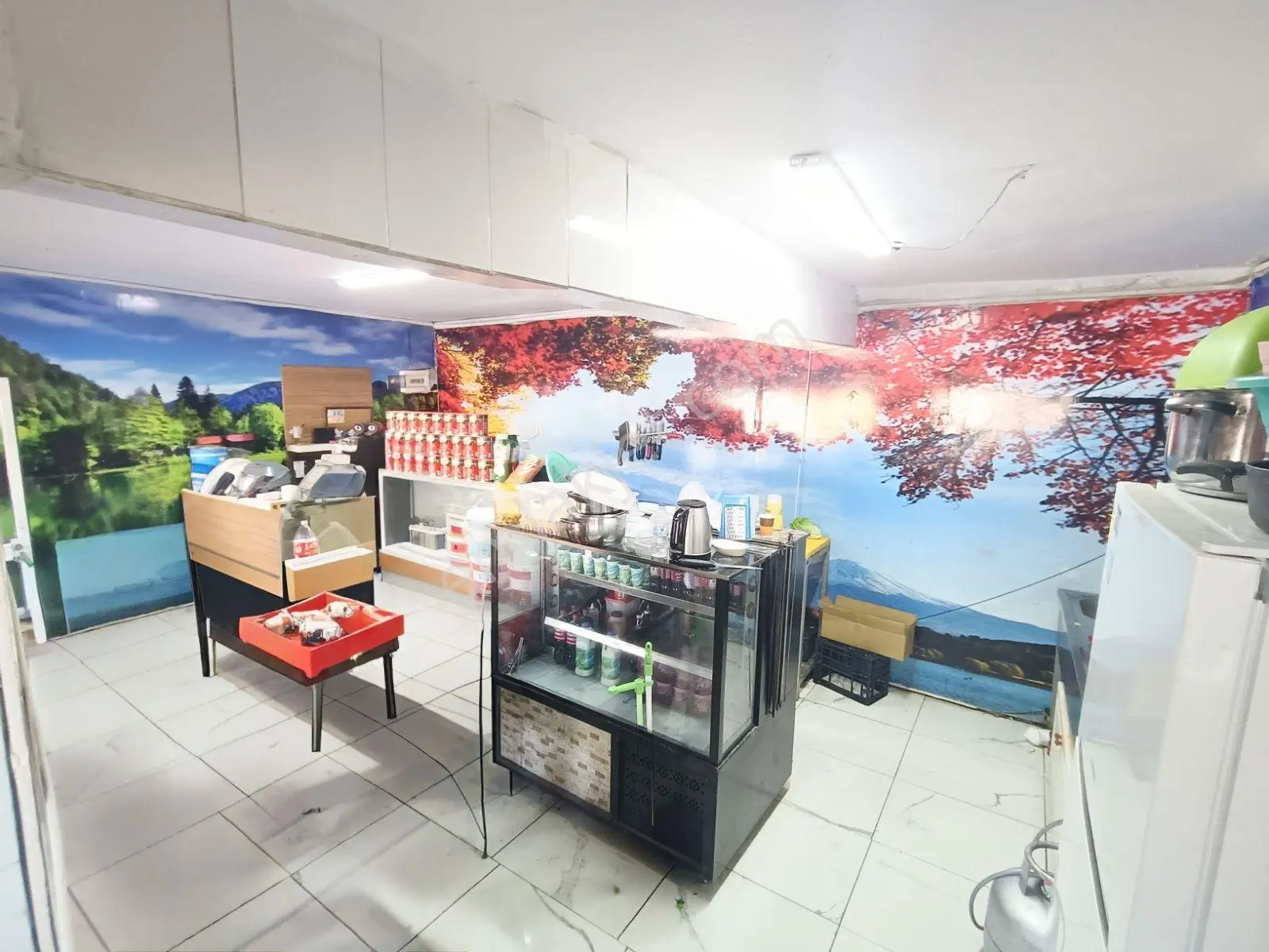 Araç Takaslı/ İşlek Cadde Üzeri Devren /döner Salonu&şarküteri. — görsel 16